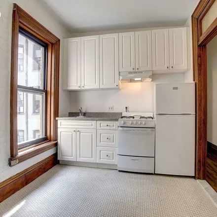 Rent this 4 bed apartment on 230 West 108th Street in New York, NY 10025