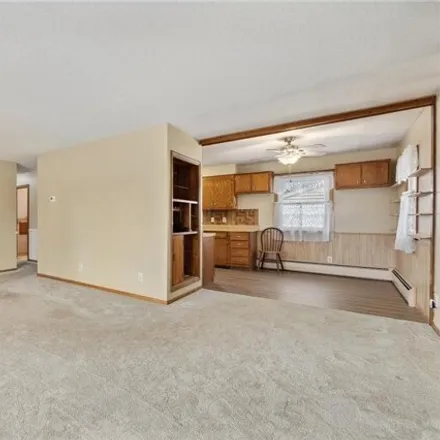 Image 8 - 2900 Independence Avenue South, Saint Louis Park, MN 55426, USA - House for sale