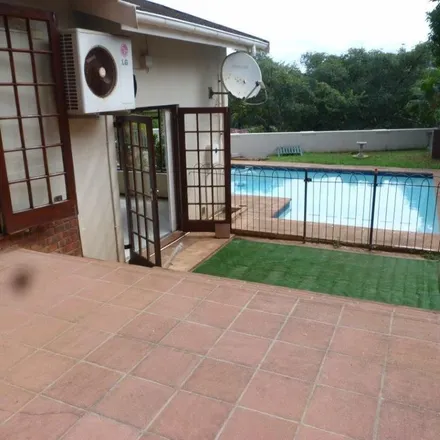 Image 9 - Sunningdale tennsi court, Sunshine Drive, Sunningdale, KwaZulu-Natal, 4019, South Africa - Apartment for rent