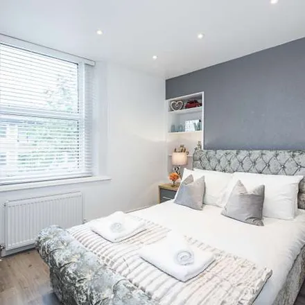 Rent this 2 bed apartment on 17 Iverson Road in London, NW6 2QT