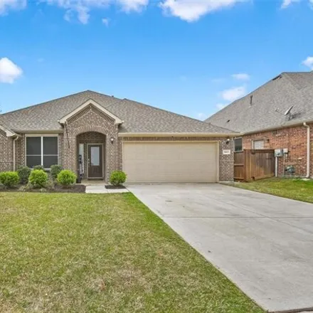 Buy this 5 bed house on 3392 Woodford Drive in Mansfield, TX 76084