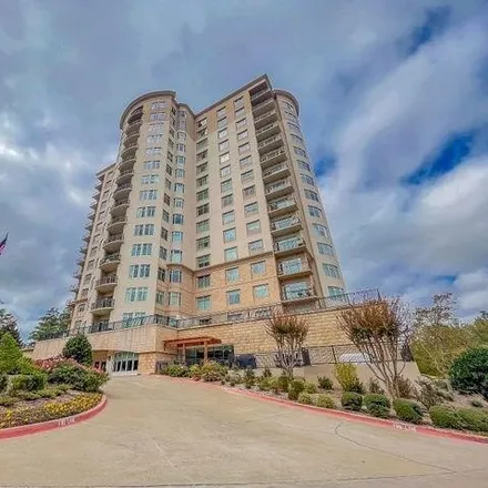 Image 1 - Stretford at The Cascades, 2801 Wexford Drive, Tyler, TX 75709, USA - Condo for sale