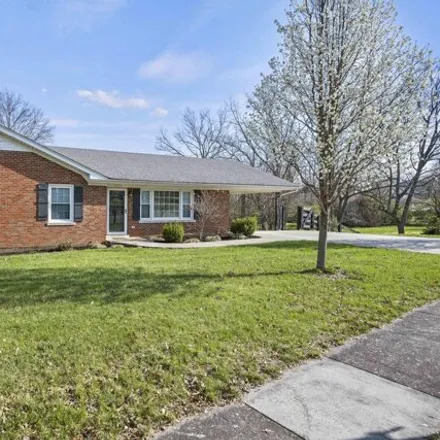 Buy this 5 bed house on 365 Hickory Hill Drive in Nicholasville, KY 40356