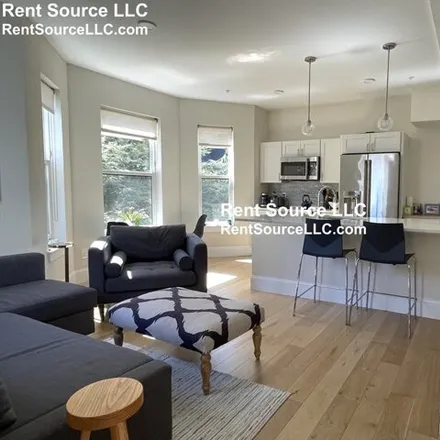 Rent this 2 bed condo on 12 Arnold Circle in Cambridge, MA 02139