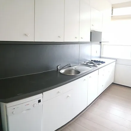 Rent this 1 bed apartment on De Houtmanstraat 32 in 6826 PK Arnhem, Netherlands