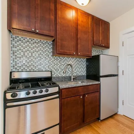 Image 3 - 4546 North Damen Avenue - Apartment for rent