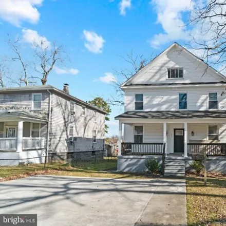 Buy this 6 bed house on 4811 Laurel Avenue in Baltimore, MD 21215