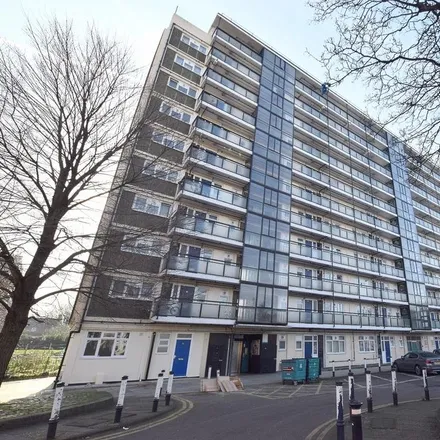 Rent this 1 bed apartment on Marchwood Close in London, SE5 7HE