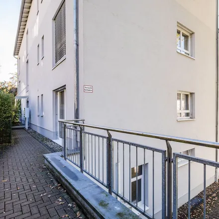 Rent this 4 bed apartment on Spardorfer Straße 61 in 91054 Erlangen, Germany