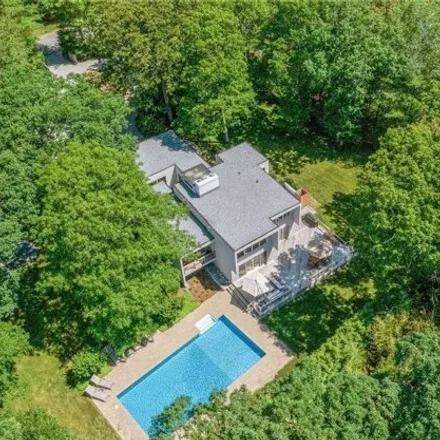 Rent this 4 bed house on 19 Woodland Way in Village of Quogue, Suffolk County