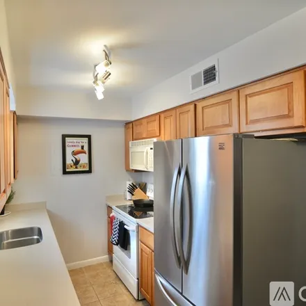 Image 4 - 2627 Walter Reed Dr, Unit B - Townhouse for rent
