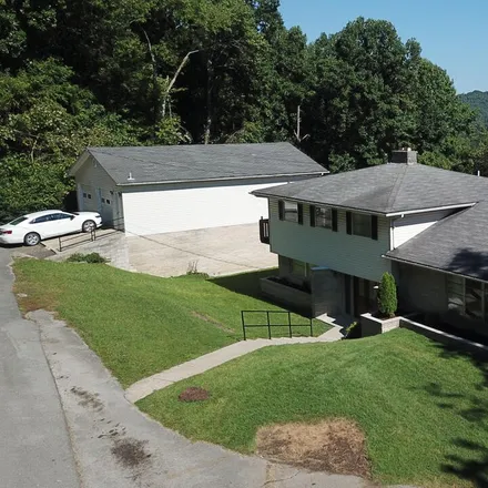 Buy this 3 bed house on 321 Circle Drive in Manchester, KY 40962