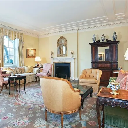 Image 1 - 820 FIFTH AVENUE MAISONETTE in New York - Apartment for sale