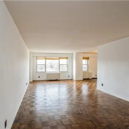 Image 3 - 75 Lawrence Park Crescent, Gunther Park, City of Yonkers, NY 10708, USA - Apartment for sale