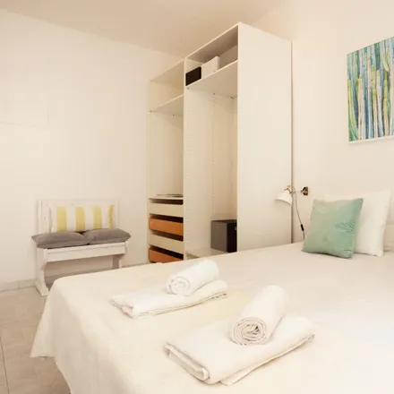 Image 9 - Carrer de Finlàndia, 31, 08014 Barcelona, Spain - Apartment for rent