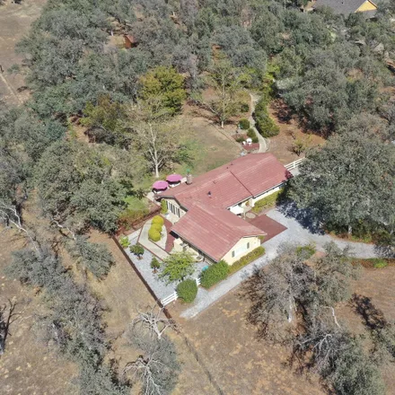 Image 5 - 21785 Oak Meadow Road, Shasta County, CA 96073, USA - House for sale