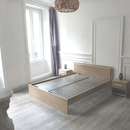 Rent this 2 bed apartment on 20 Rue Henri Barbusse in 50130 Cherbourg-en-Cotentin, France