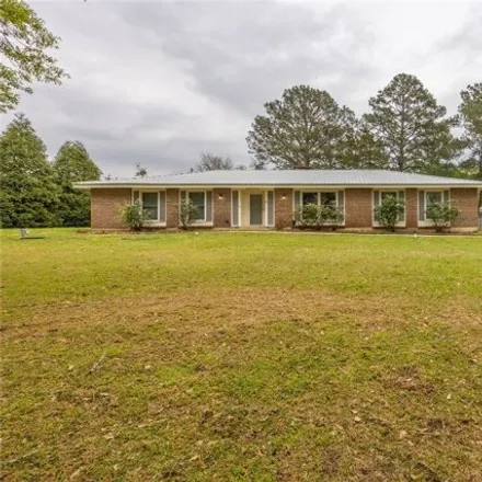 Buy this 4 bed house on 5100 Pineview Road in Elmore County, AL 36025