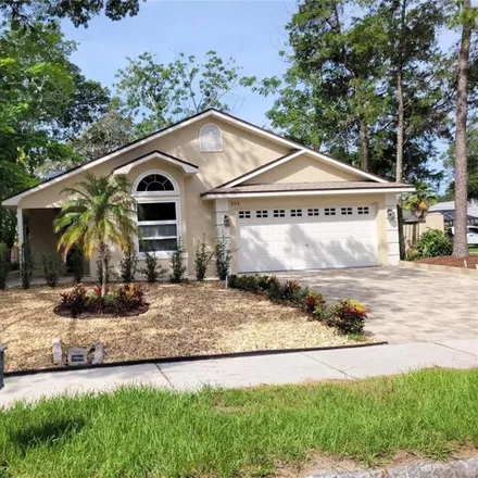 Rent this 3 bed house on Phillippe Parkway & Bailey Street in Phillippe Parkway, Palm Harbor