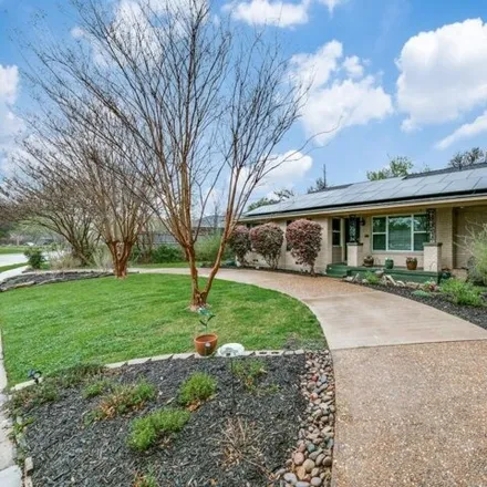Buy this 3 bed house on 9919 Carnegie Drive in Reinhardt, Dallas