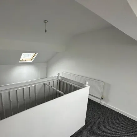 Image 7 - Back Chatsworth Road, Leeds, LS8 3QJ, United Kingdom - Townhouse for rent