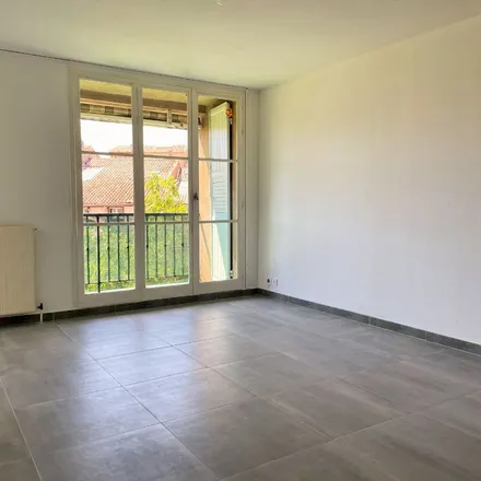 Rent this 3 bed apartment on Les Lucioles in 586 Avenue Georges Pompidou, 04100 Manosque