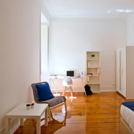 Rent this 1studio room on Avenida Duque de Ávila 20 in 1000-141 Lisbon, Portugal