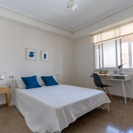 Rent this 5 bed apartment on Carrer del Greco in 46013 Valencia, Spain