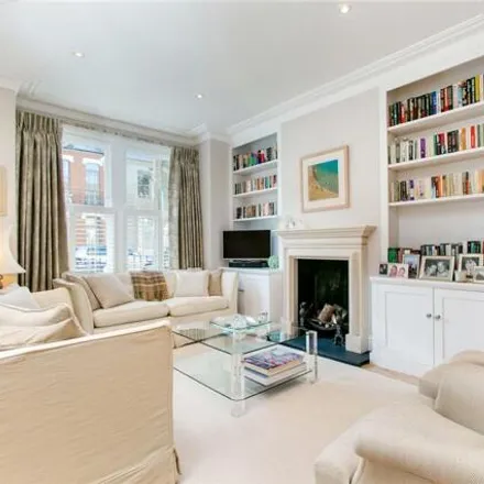 Image 4 - Allestree Road, London, SW6 6AD, United Kingdom - Townhouse for sale