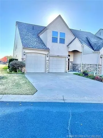 Buy this 2 bed townhouse on 10503 North 139th East Avenue in Owasso, OK 74055