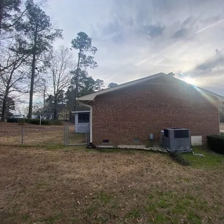 Image 6 - 2376 Hillside Street Northeast, Highland, Orangeburg, SC 29118, USA - House for sale