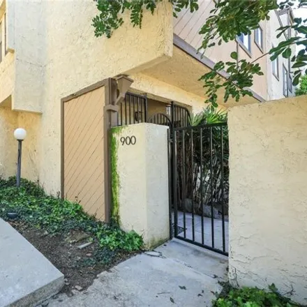 Image 6 - 886 West Mabel Avenue, Monterey Park, CA 91754, USA - Townhouse for sale