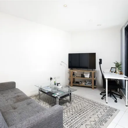 Image 6 - 5 Alexia Square, Millwall, London, E14 9EU, United Kingdom - Apartment for rent