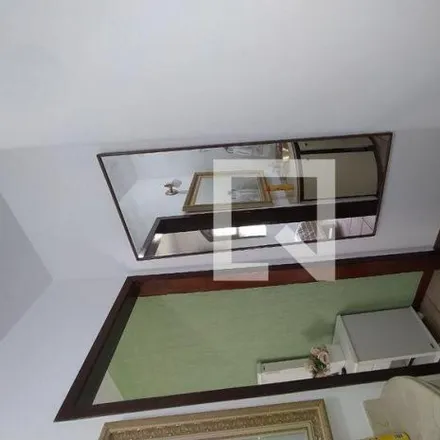 Buy this 2 bed house on Avenida Doutor Cristiano Guimarães in Planalto, Belo Horizonte - MG