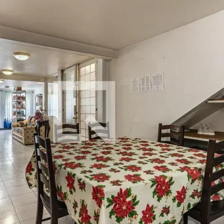 Rent this 3 bed apartment on Calle Abasolo in 54060 Tlalnepantla, MEX