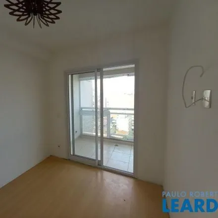 Rent this 1 bed apartment on Edifício Avant Place in Rua Oscar Thompson 23, Santa Cecília