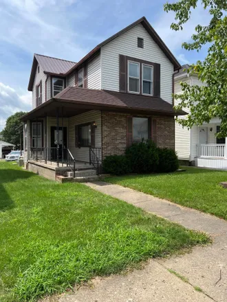 Buy this 3 bed house on 662 East Main Street in Lancaster, OH 43130