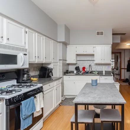 Rent this 2 bed apartment on 1538 West Wrightwood Avenue