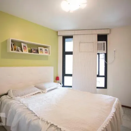 Rent this 4 bed apartment on Rua Justina Bulhões in Ingá, Niterói - RJ