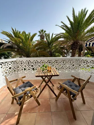 Buy this studio apartment on Playa de las Américas in Canary Islands, Spain