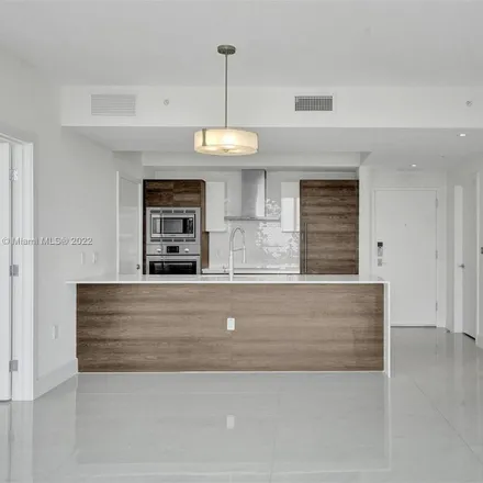 Image 7 - 301 Altara Avenue, Coral Gables, FL 33146, USA - Condo for rent