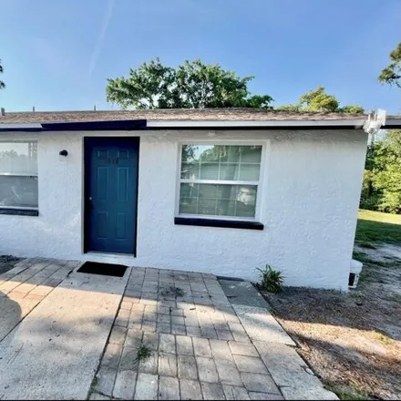 Rent this 3 bed house on 1099 57th Avenue Terrace East in South Bradenton, FL 34203