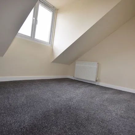 Rent this 4 bed apartment on 39 Waterloo Road in Beeston, NG9 2BU