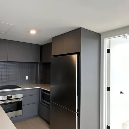 Rent this 2 bed apartment on Montreal in QC H3B 0B4, Canada