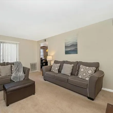 Image 3 - 20287 Shipley Terrace, Germantown, MD 20874, USA - Condo for sale