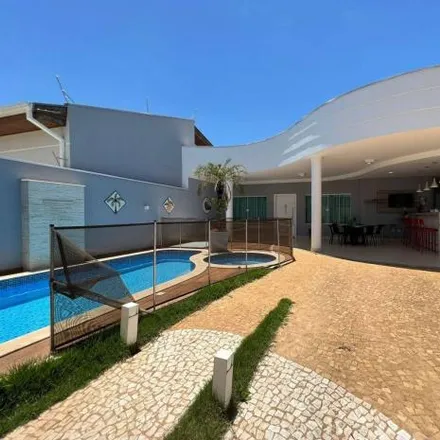 Buy this 3 bed house on Rua Professora Lileana de Almeida Campos in Jardim São José, Americana - SP