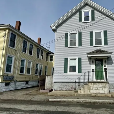 Rent this 3 bed apartment on 17 Foster Street in North Salem, Salem