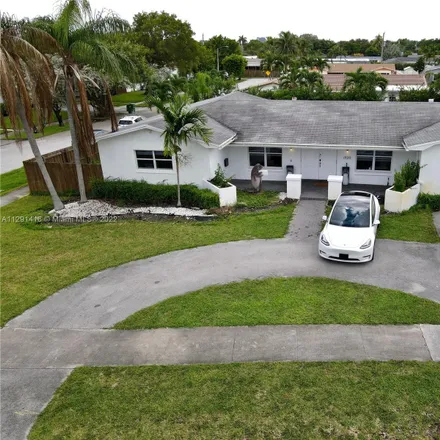 Image 4 - 1930 Northeast 211th Street, Highland Lakes, Miami-Dade County, FL 33179, USA - House for rent
