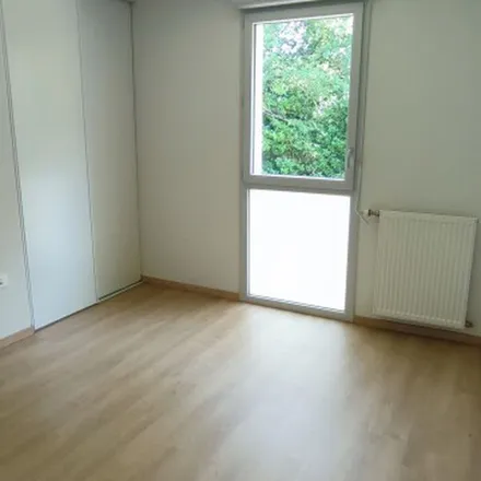 Rent this 2 bed apartment on 7 Rue des Érables in 31170 Tournefeuille, France