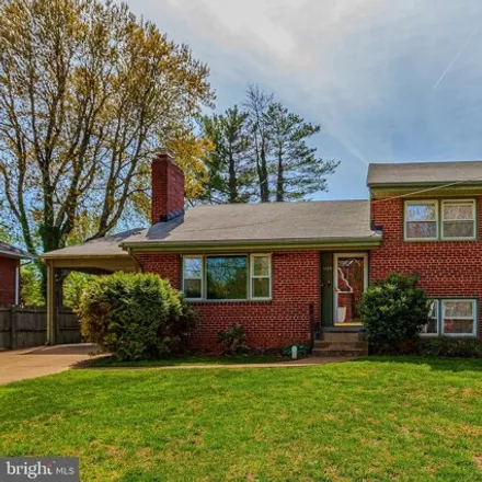 Rent this 4 bed house on 1108 Carper Street in McLean, VA 22101